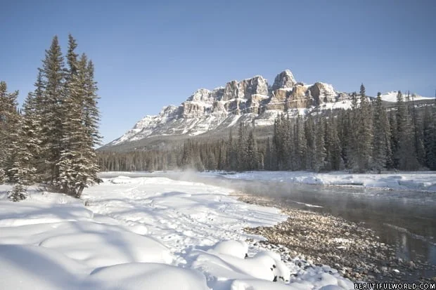 castle-mountain-in-winter