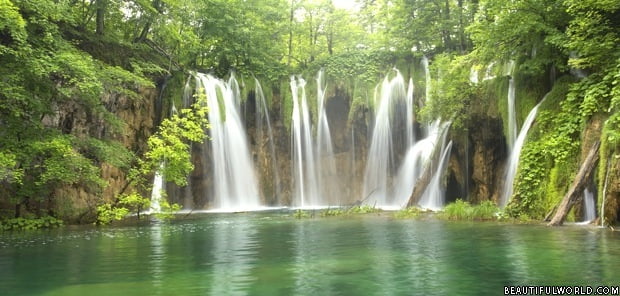 plitvice-waterfall